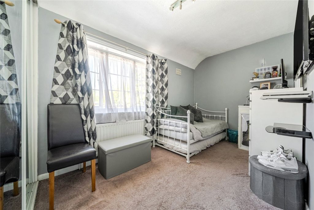 Property photo 3 of 21 Picture No. 03