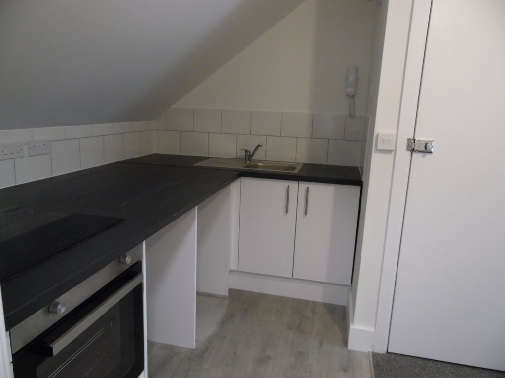 Property photo 1 of 6 Sam_0814