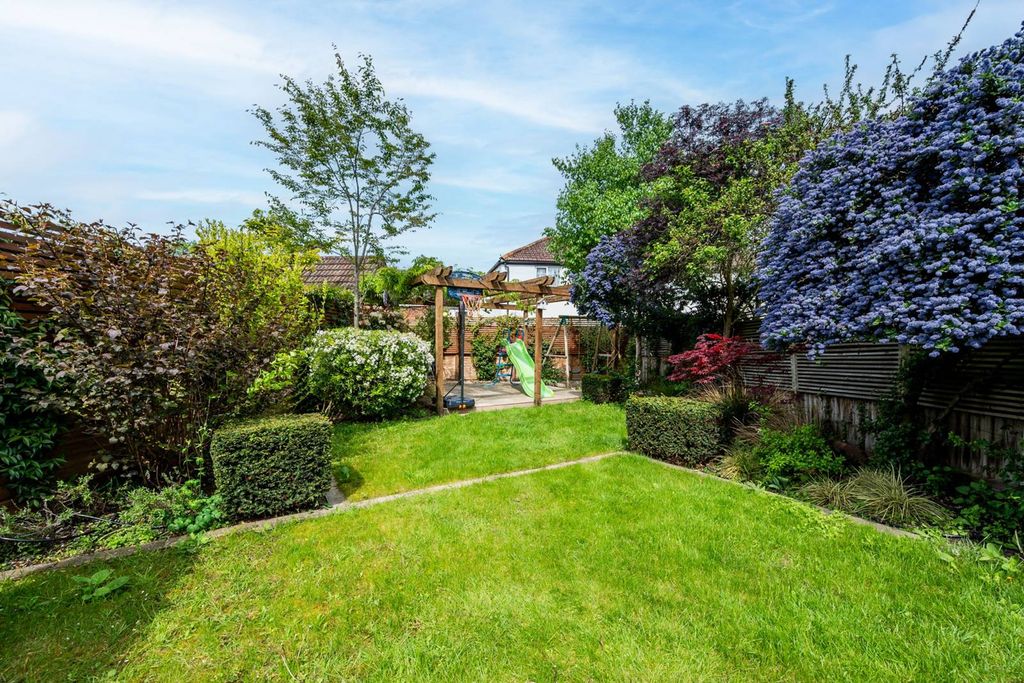 Property photo 3 of 15