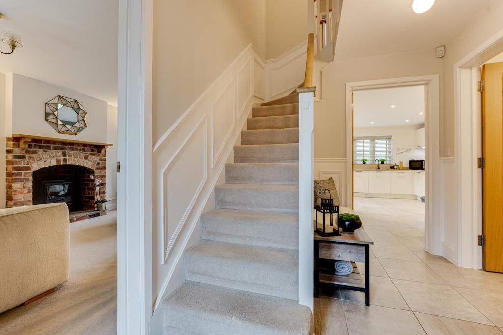 Property photo 2 of 32 28 Groome Street, Burton Latimer-1.Jpg
