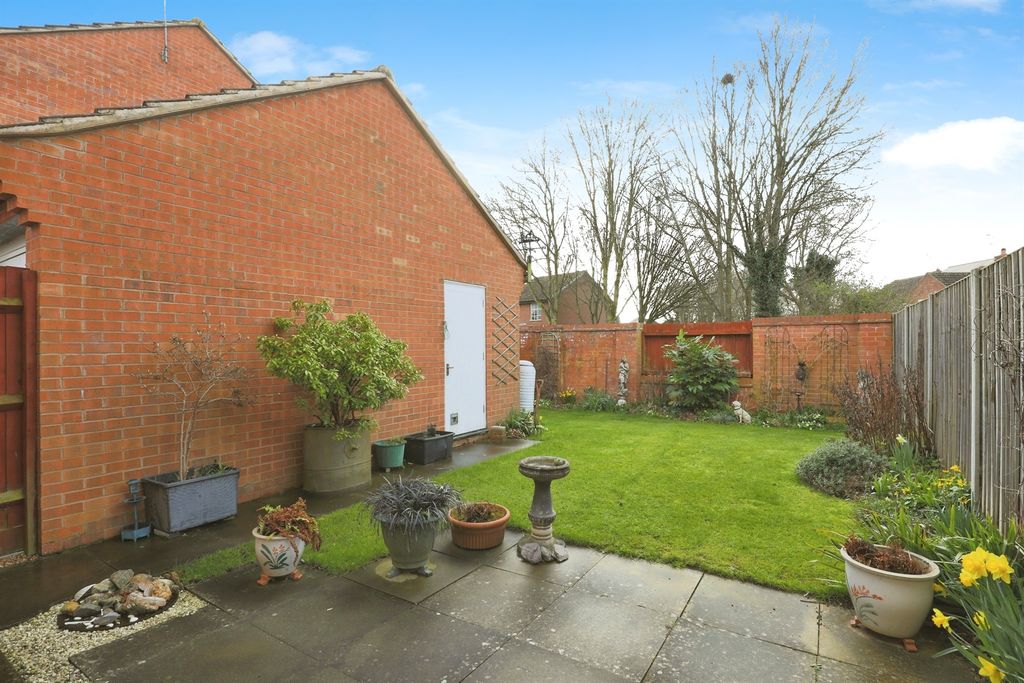 Property photo 3 of 14