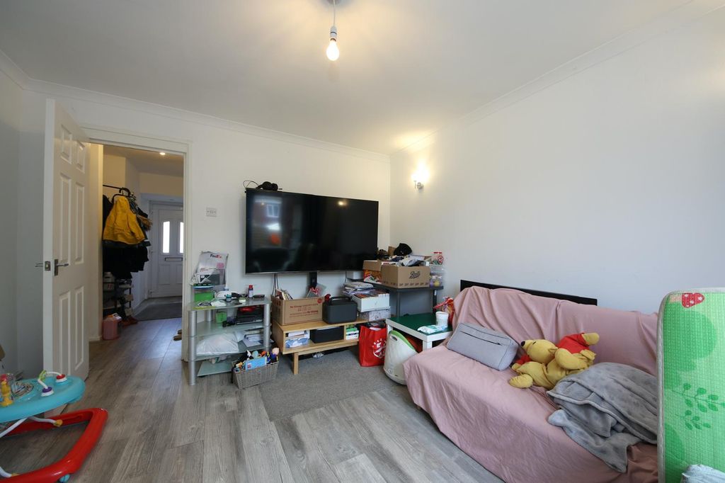 Property photo 2 of 15 Image 1