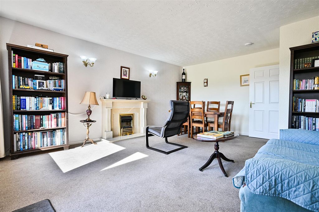 Property photo 3 of 23 3.Jpg