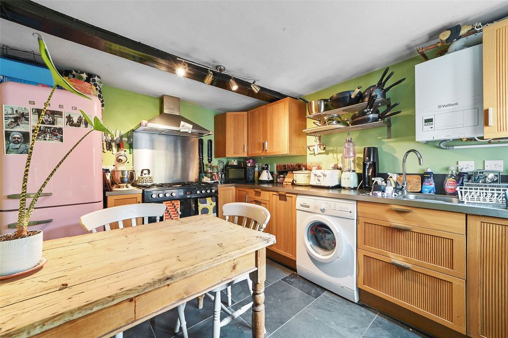 Property photo 2 of 12 Picture No. 02
