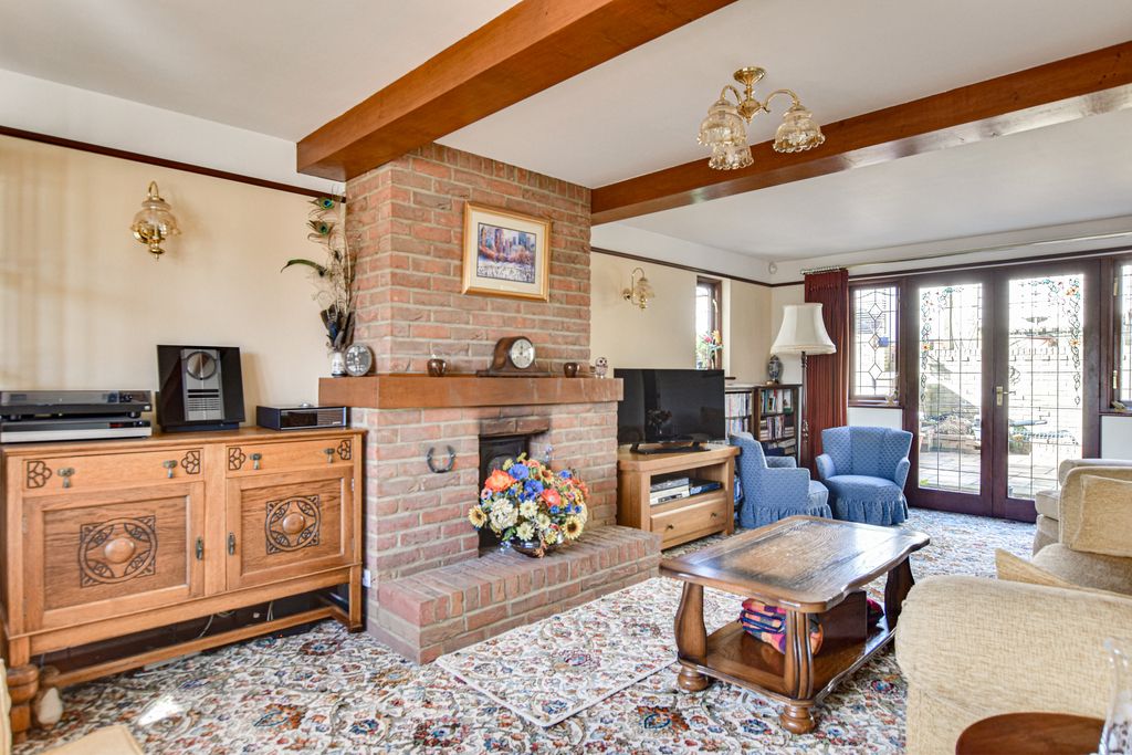 Property photo 3 of 30 Dsc_0232-Dsc_0234