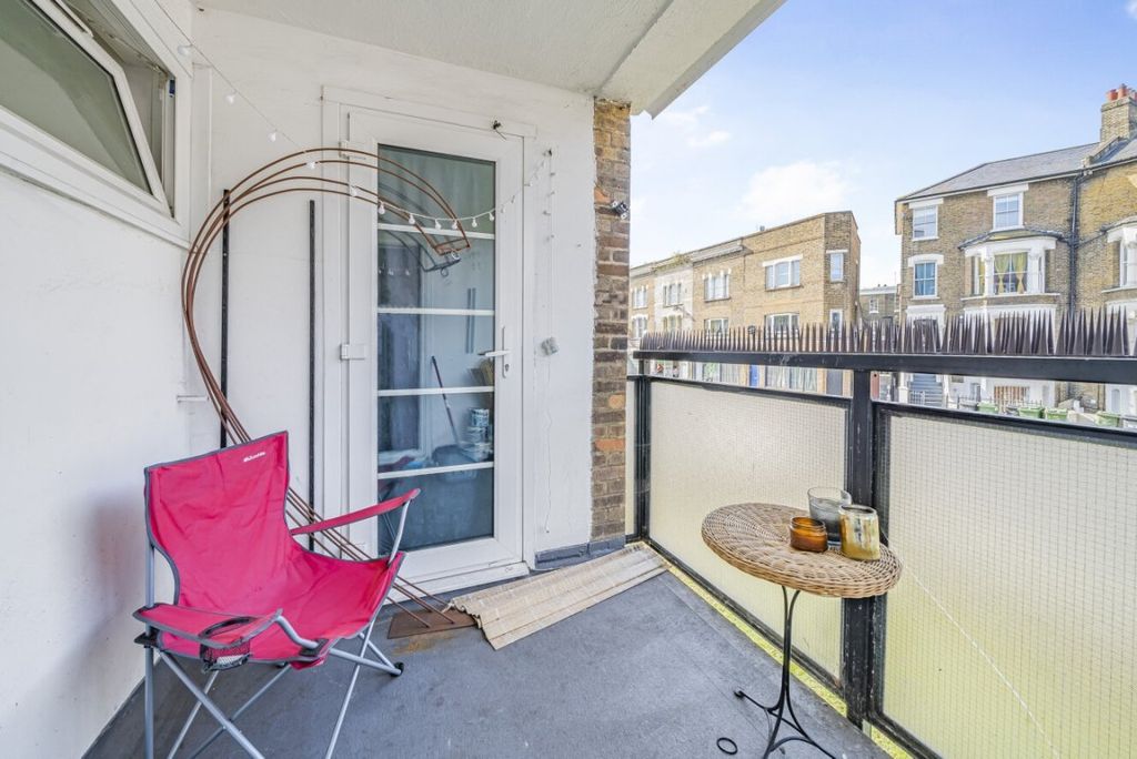 Property photo 3 of 6 1184555 (8)