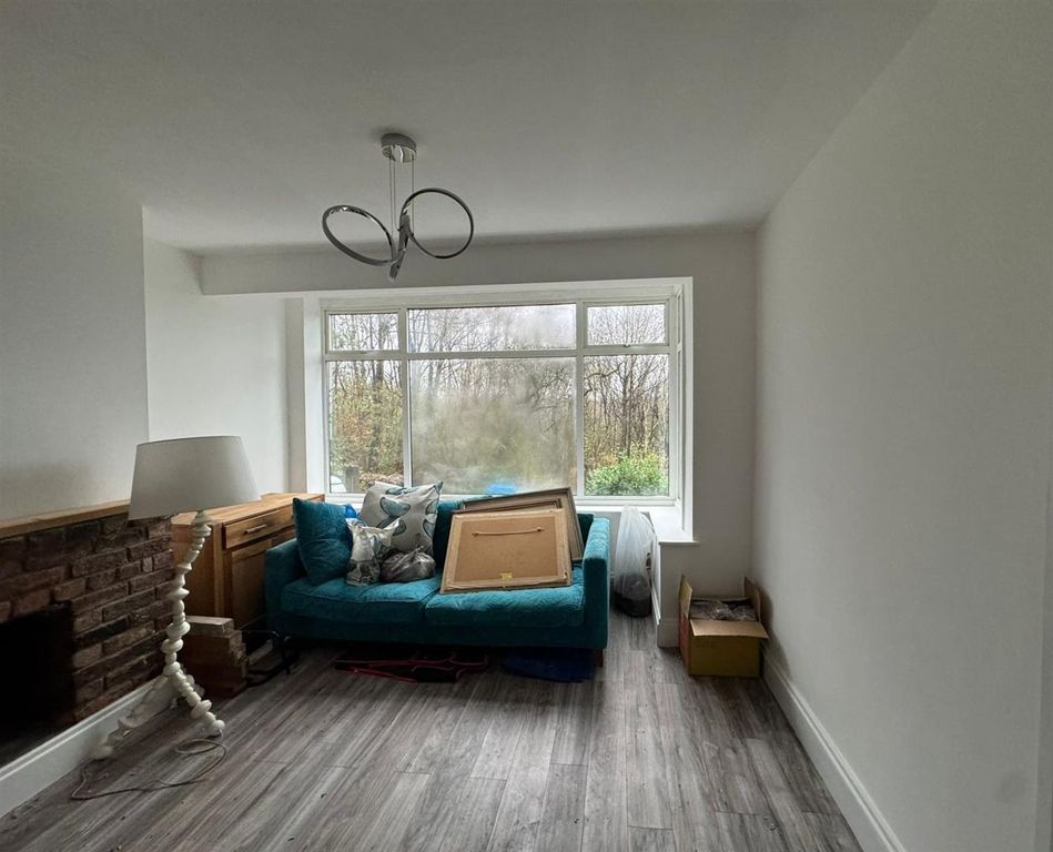 Property photo 3 of 15 Reception 1.Jpeg