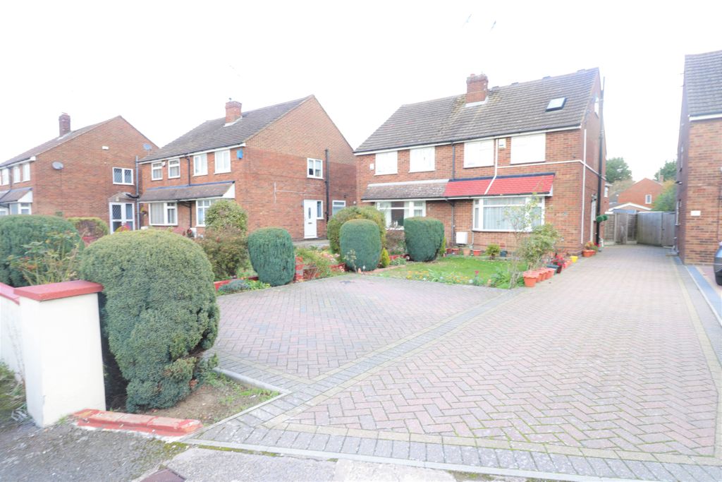 Property photo 1 of 11 Na