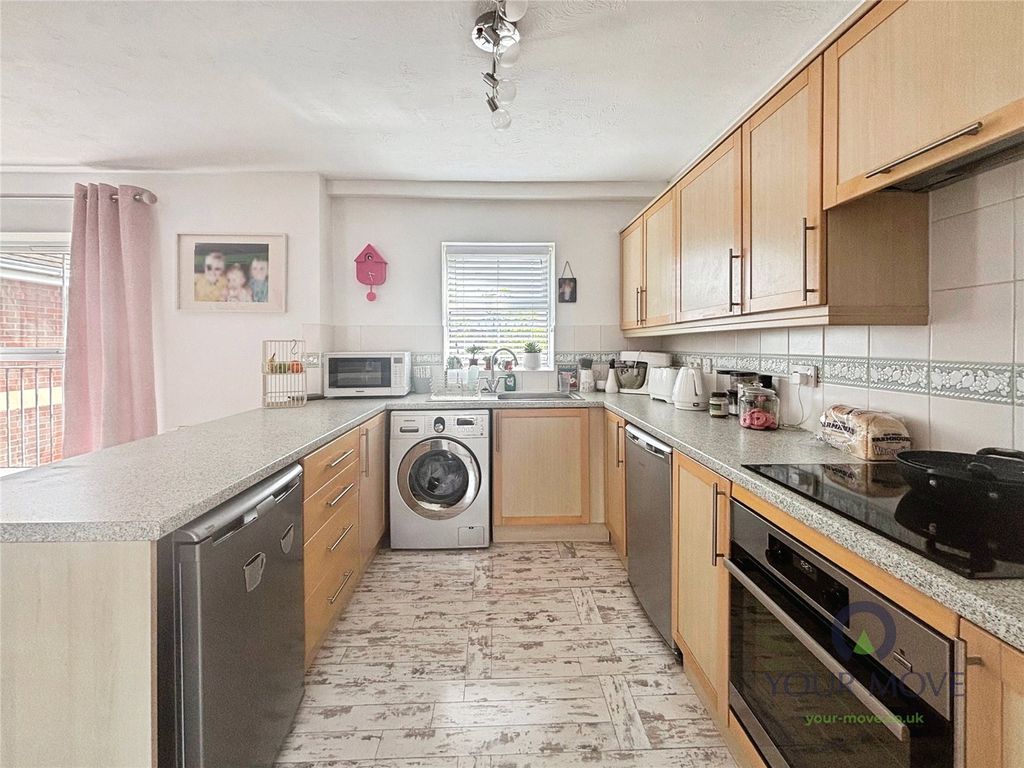 Property photo 3 of 13 Picture No. 05