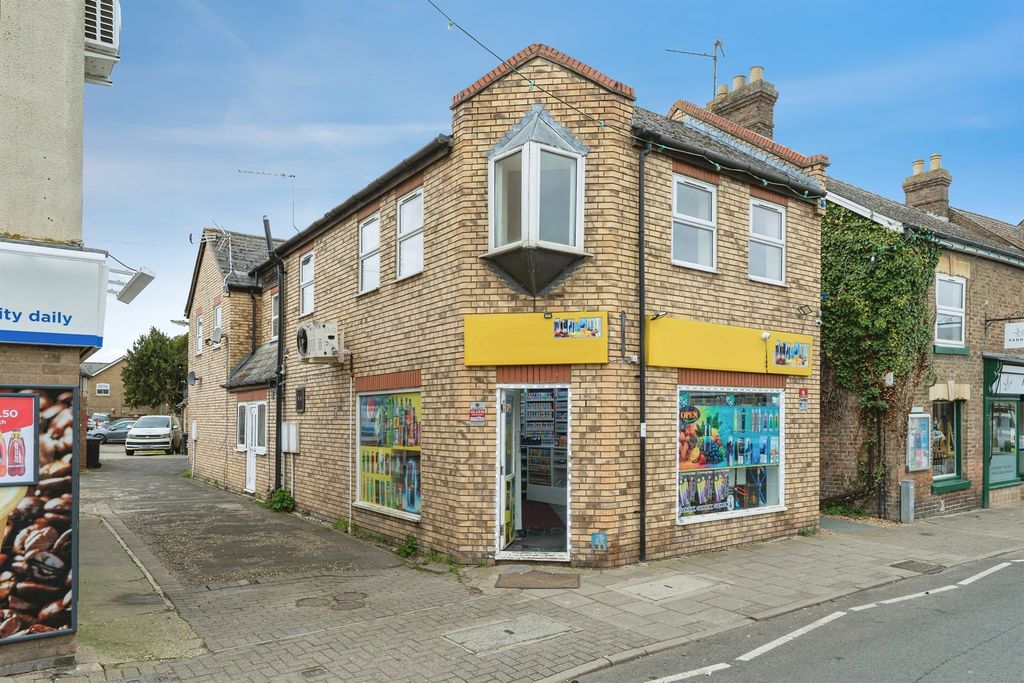 Property photo 3 of 8