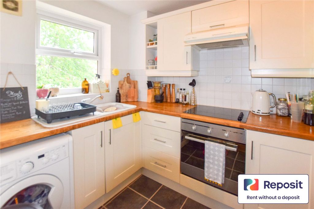 Property photo 2 of 7 Picture No. 05