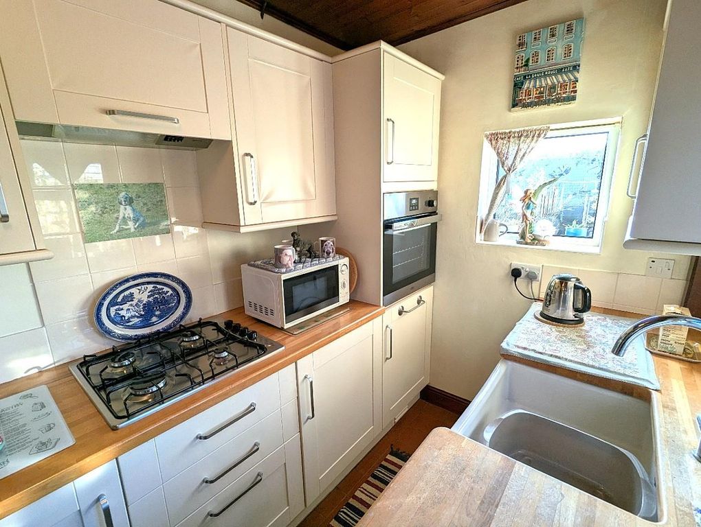 Property photo 2 of 10 Pxl_20251219_092625764.Mp.Jpg