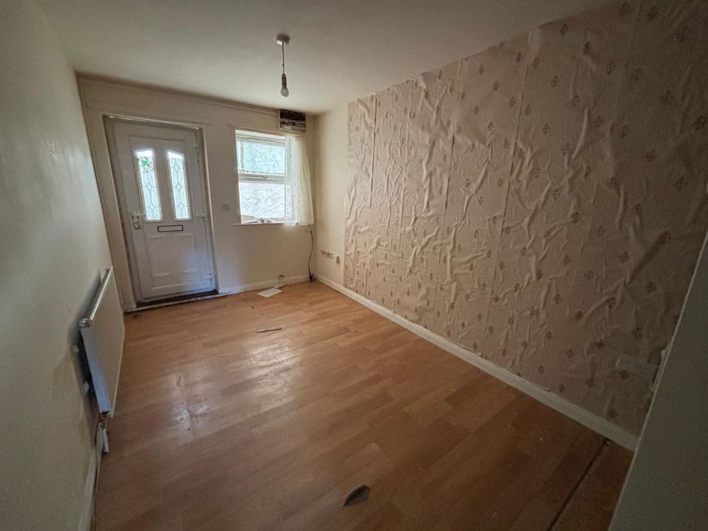 Property photo 2 of 10 Image 2