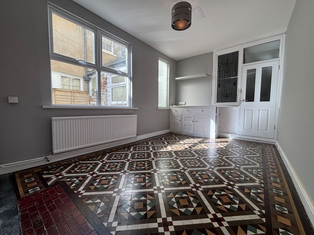 Property photo 1 of 15 3d8Da0E8-d838-4728-Bf4d-c85F719A43c5