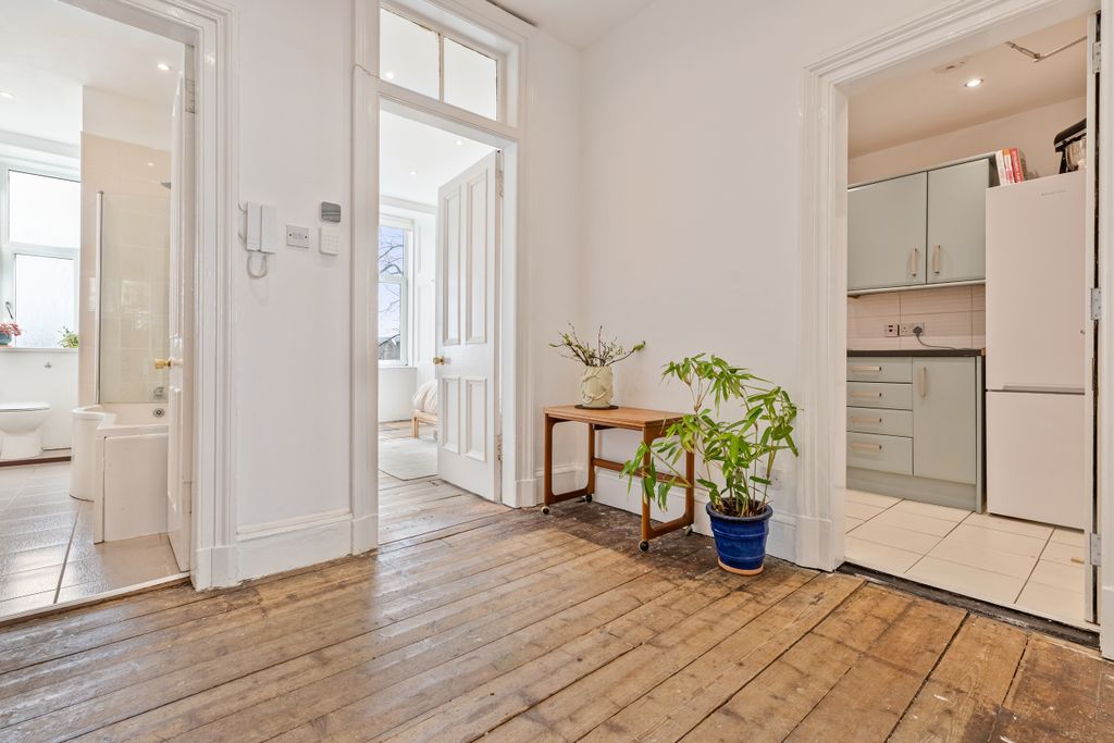 Additional image 6 of 2 bed flat for saleOverdale Gardens, Battlefield, Glasgow G42