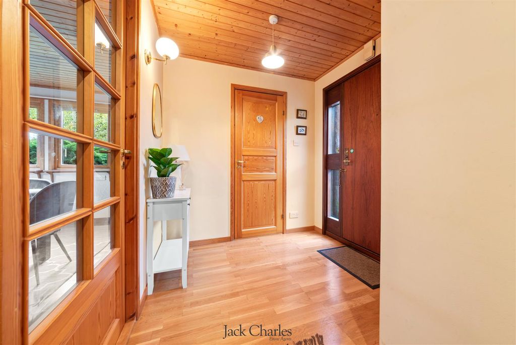 Property photo 3 of 27 128A Higham Lane-43.Jpg