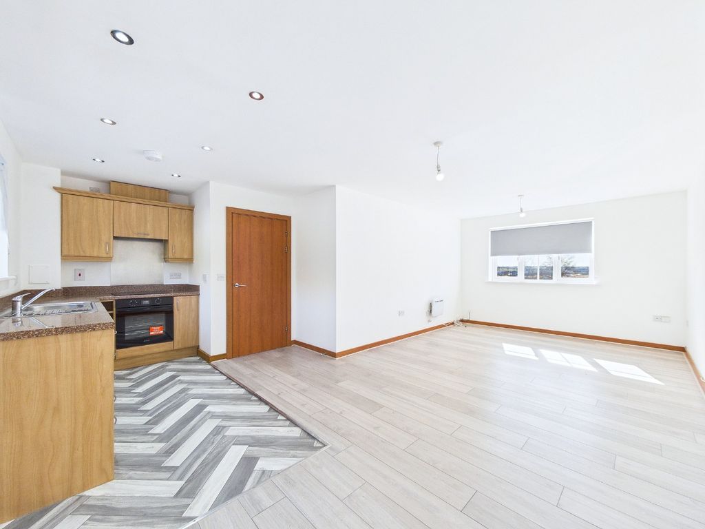 Property photo 2 of 11 4976994