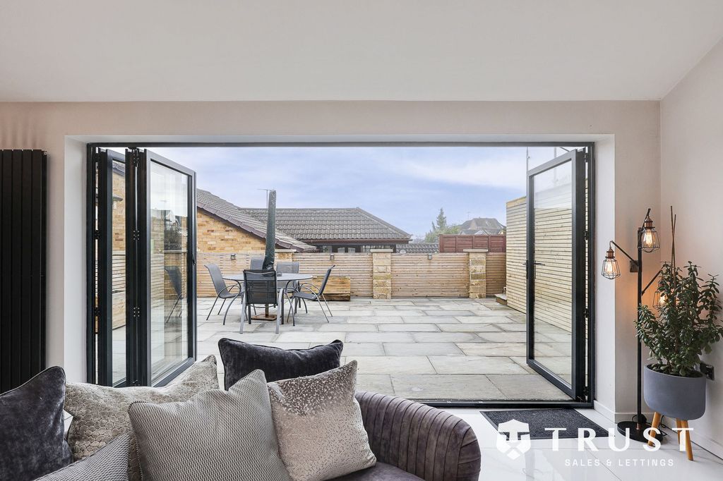 Additional image 3 of 4 bed detached bungalow for saleHall Park Avenue, Liversedge WF15