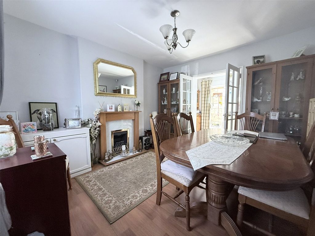 Property photo 3 of 22 Picture No. 24