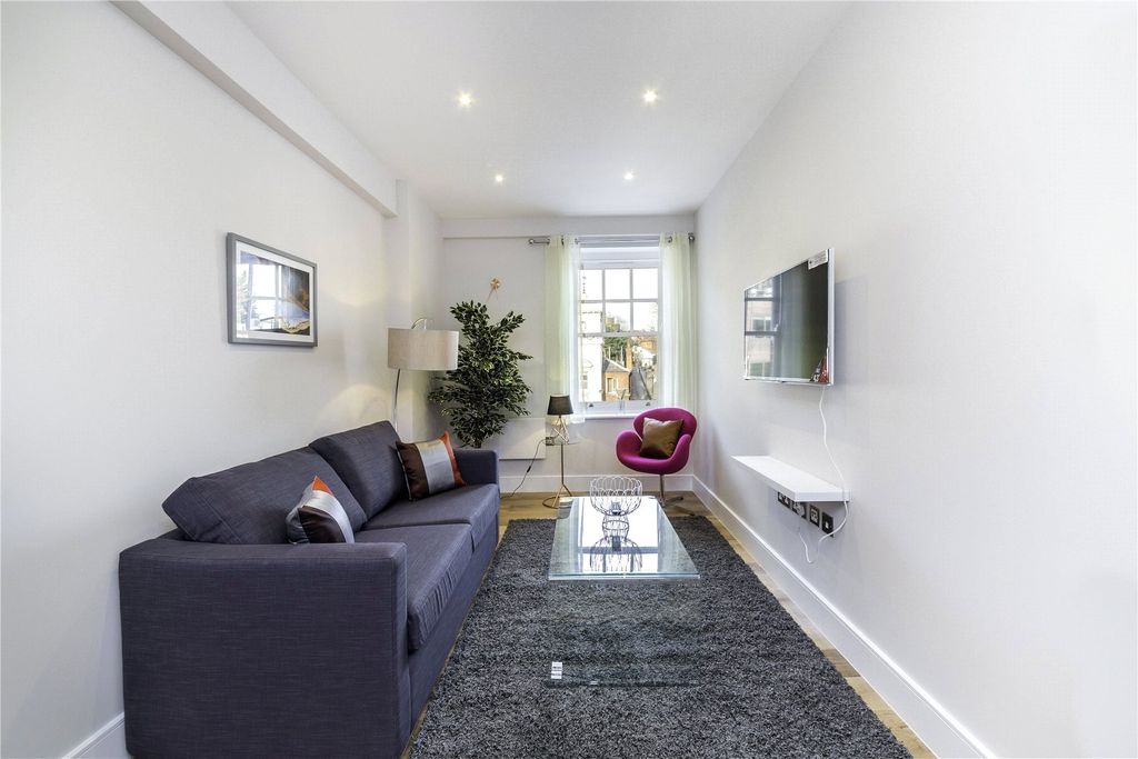 Property photo 2 of 10 Picture No. 08