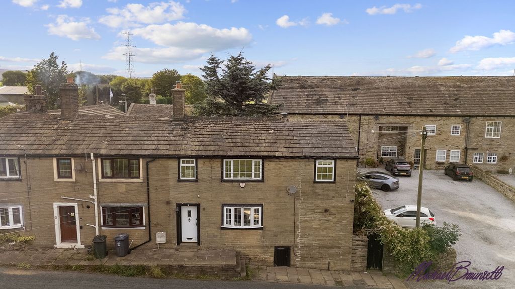 Property photo 1 of 33