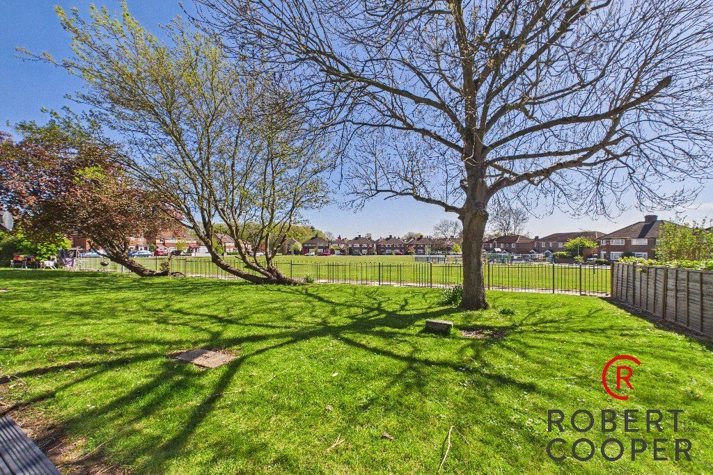 Property photo 3 of 10 Picture No. 02