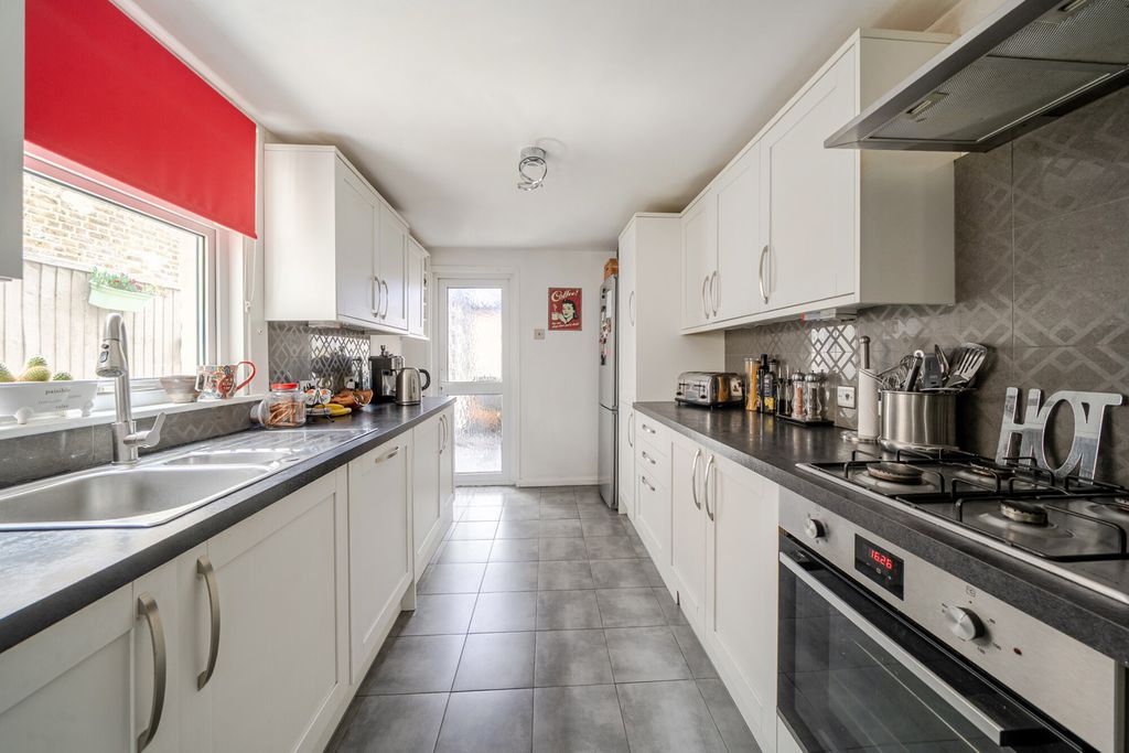 Property photo 3 of 17 1462754-9-6A0B3c8...