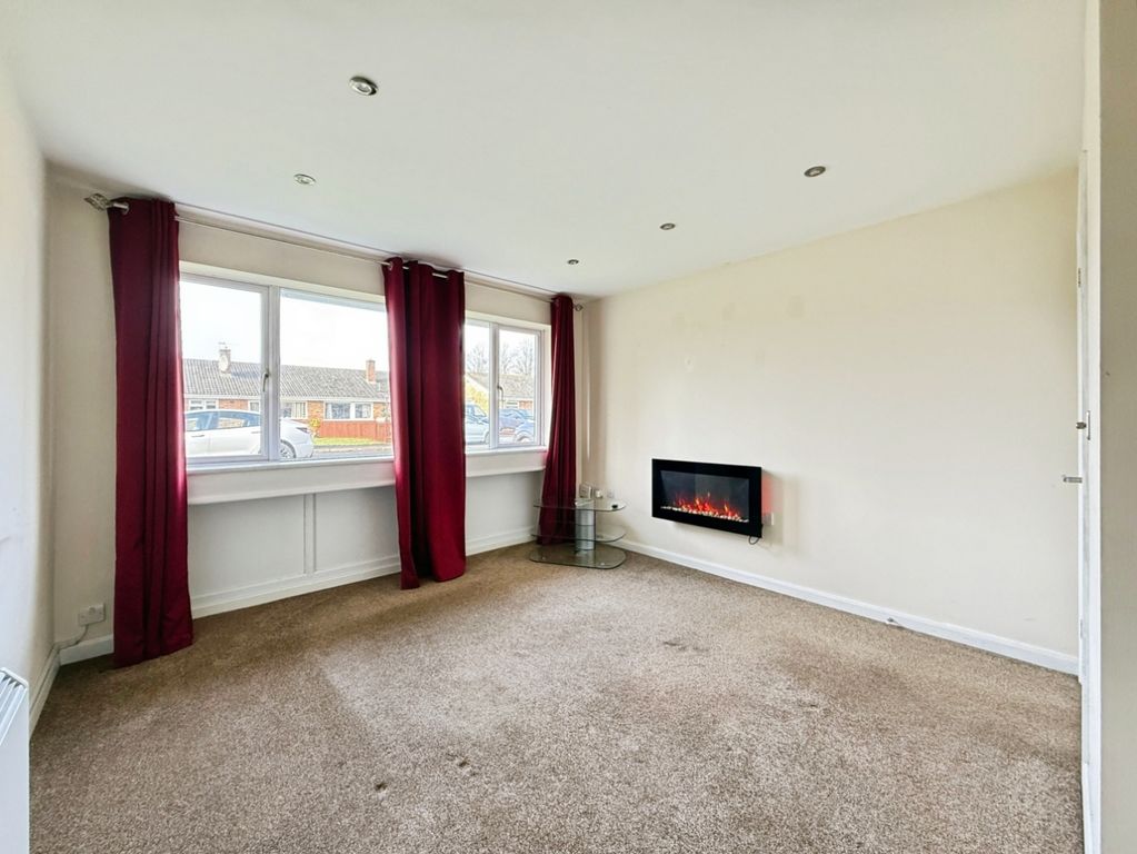 Property photo 3 of 13 Pbox-Img.Jpeg