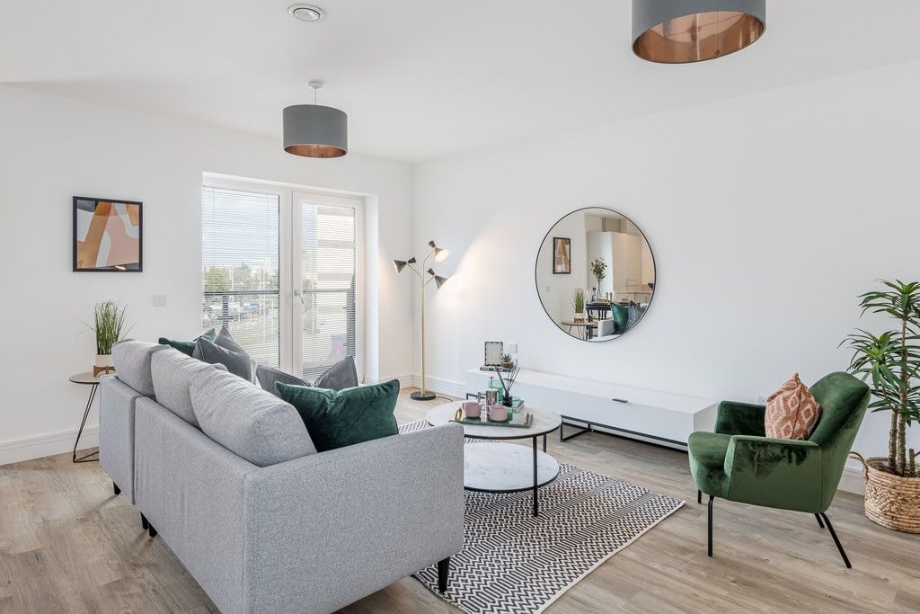 Property photo 3 of 6 Netherhall Gardens, Cambridge