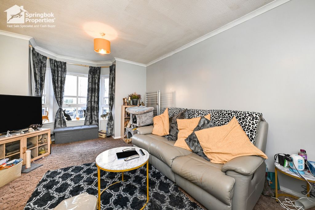 Property photo 3 of 9 Image 3