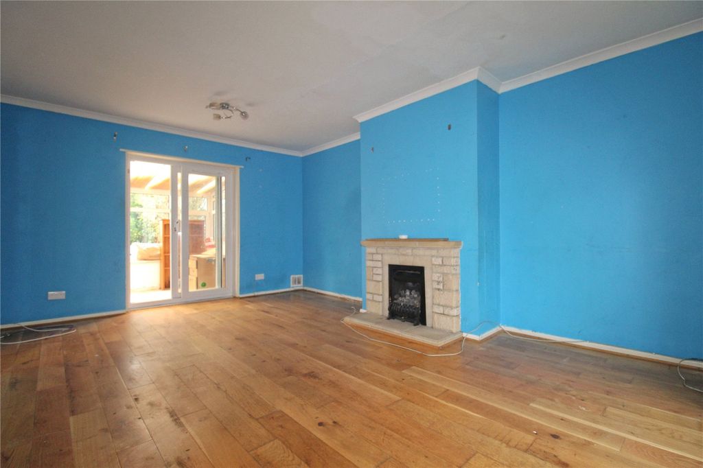 Property photo 3 of 18 Picture No. 10