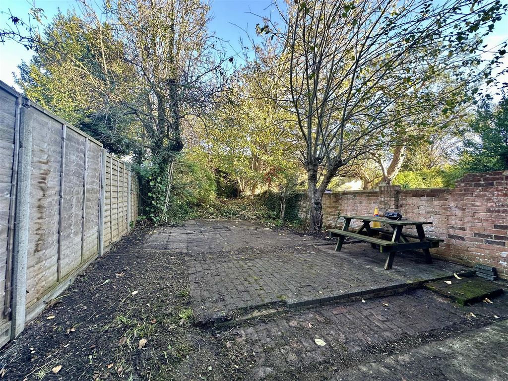 Property photo 3 of 9 Image00006.Jpeg