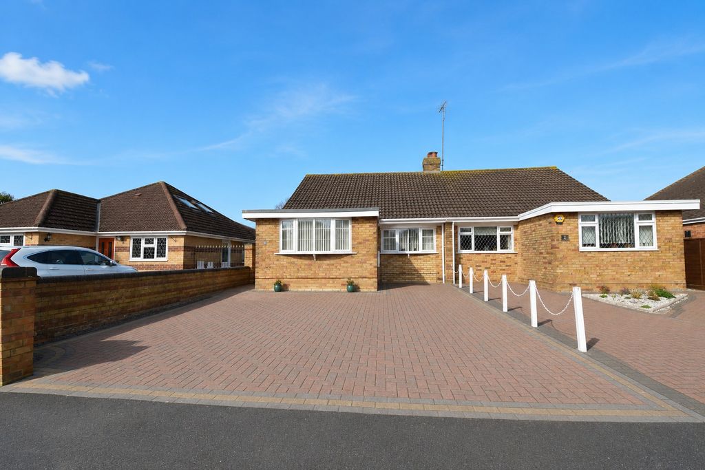 Property photo 1 of 9 5325911