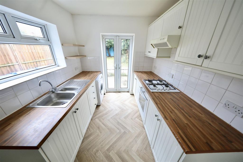 Property photo 3 of 8 0A9A8678.Jpg