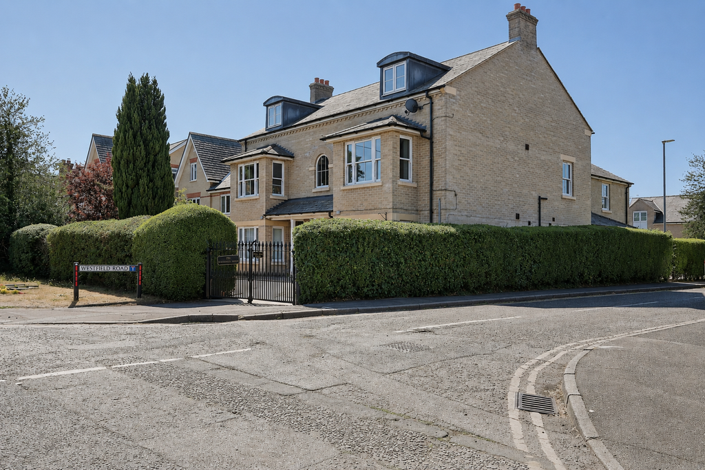 Property photo 1 of 12 1