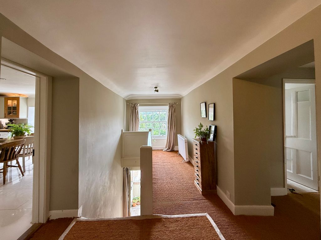Property photo 2 of 15 Hallway