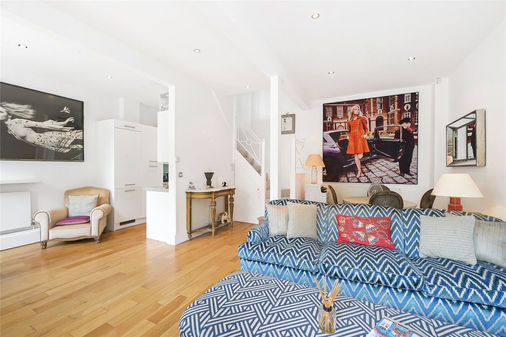 Property photo 3 of 12 Reception Room