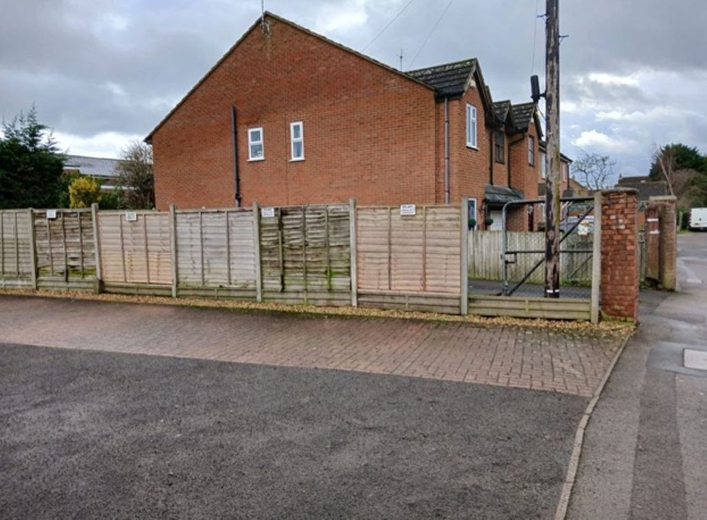 Property photo 3 of 15