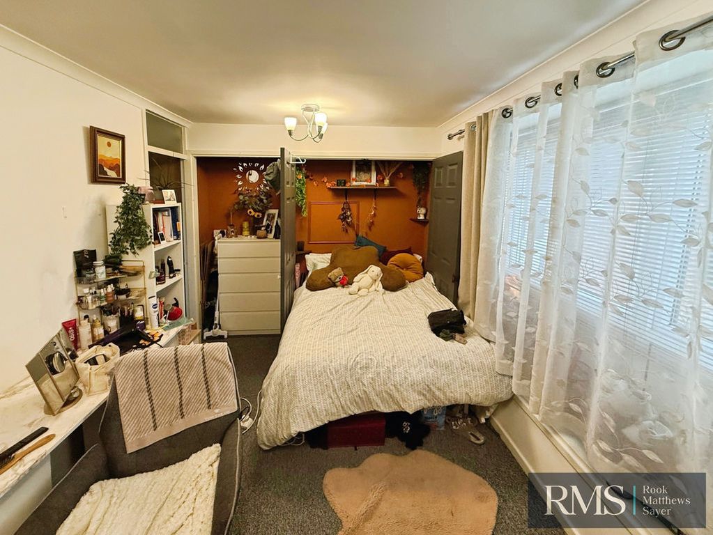 Property photo 3 of 5 Photo 1