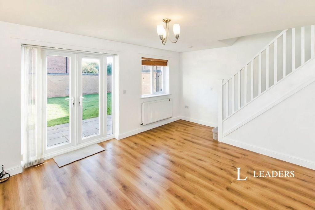 Property photo 2 of 10 Pbox-Img.Jpg