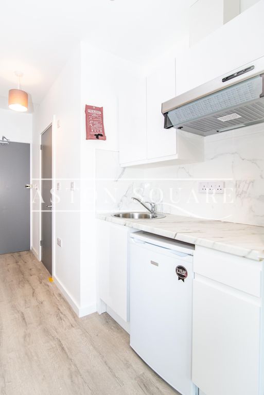 Property photo 2 of 3