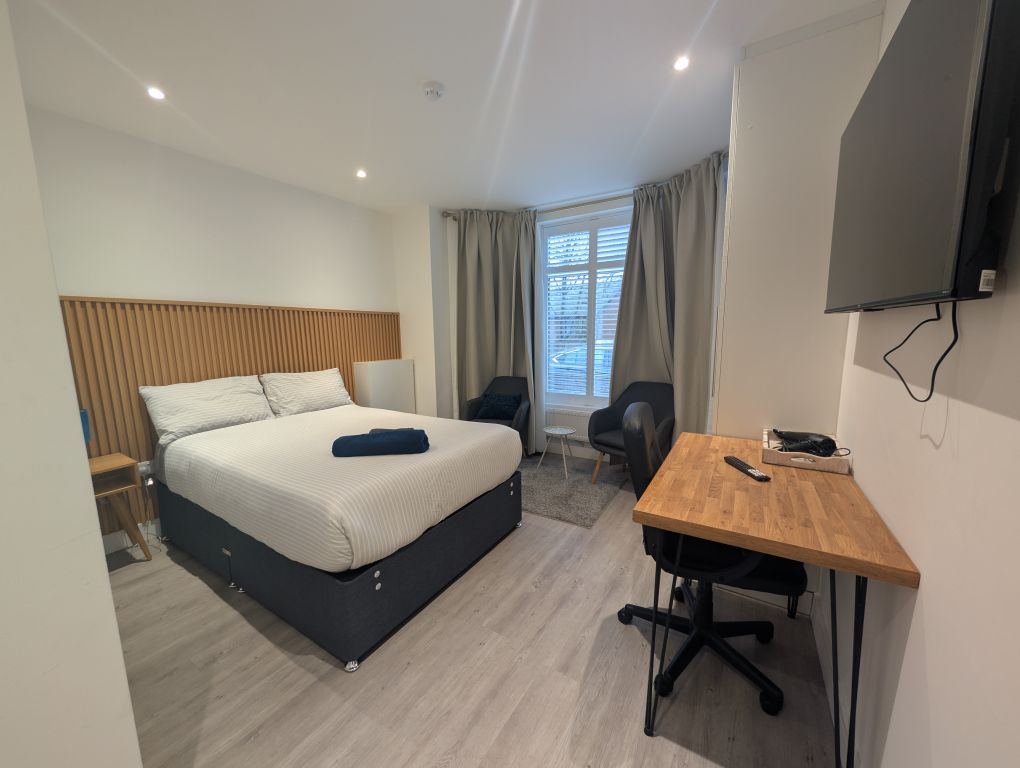 Property photo 2 of 10