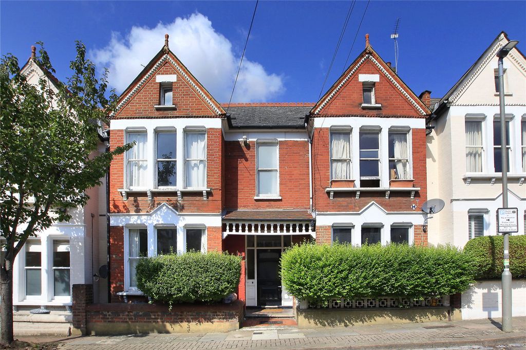 Property photo 2 of 15