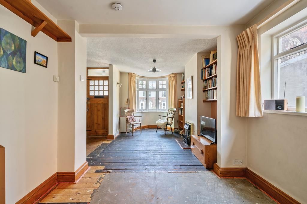 Property photo 3 of 20 Living Room