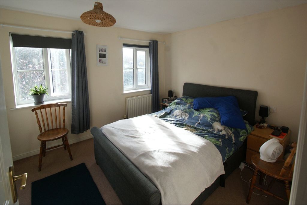 Property photo 3 of 5 Picture No. 05