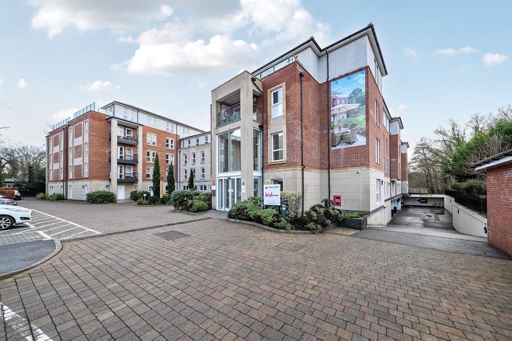 Property photo 1 of 24 External View