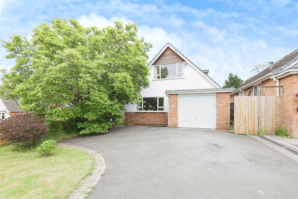 Property photo 1 of 17