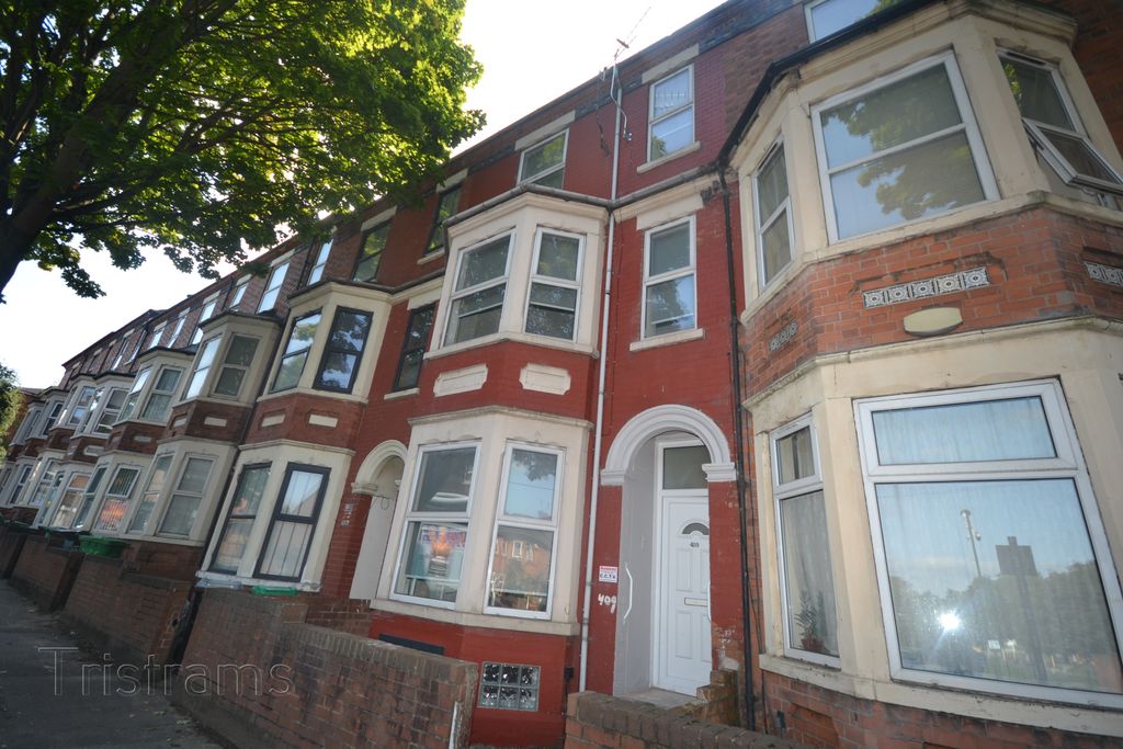 Property photo 1 of 3
