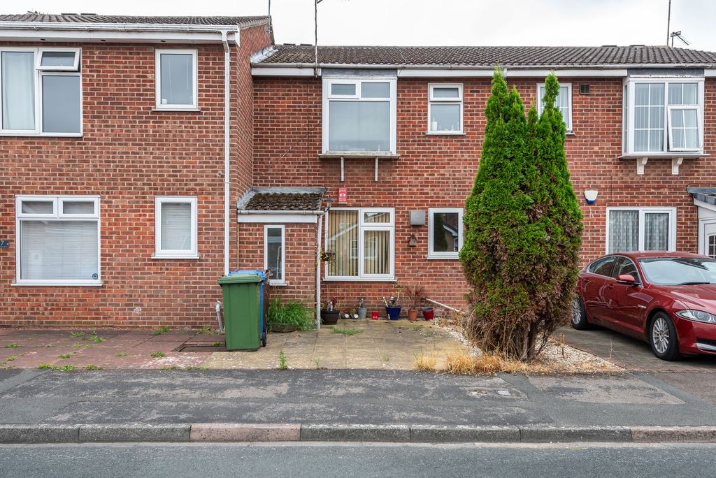 Property photo 1 of 18