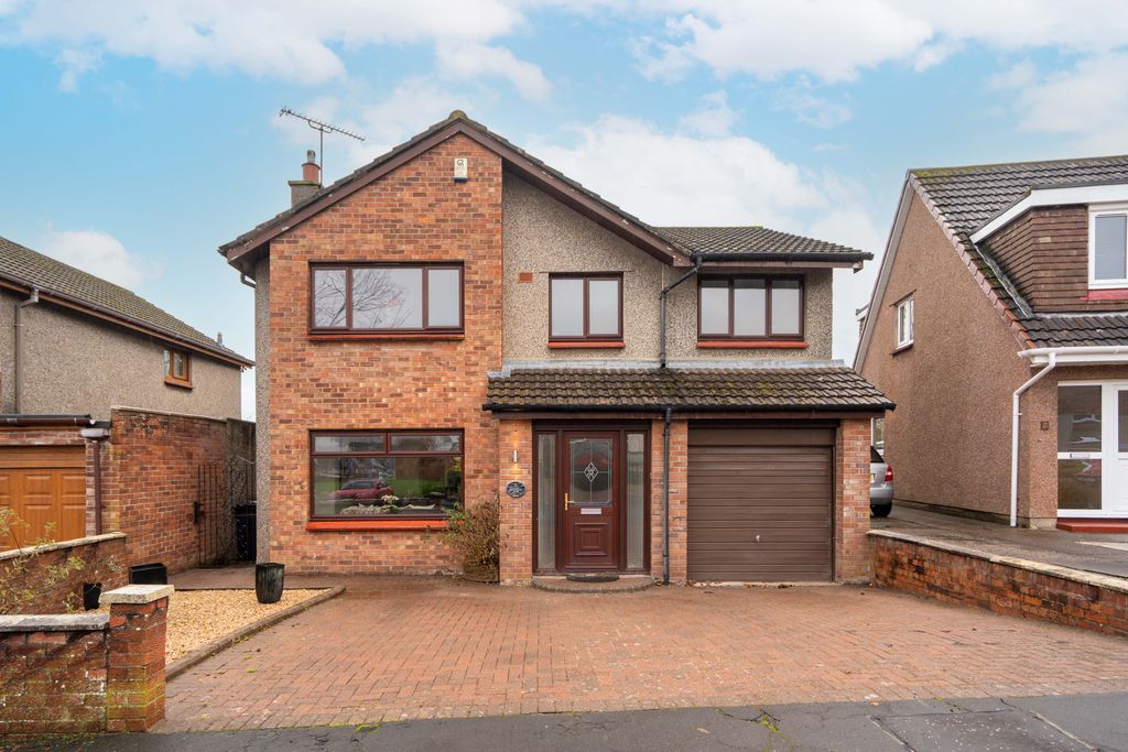 Property photo 1 of 21